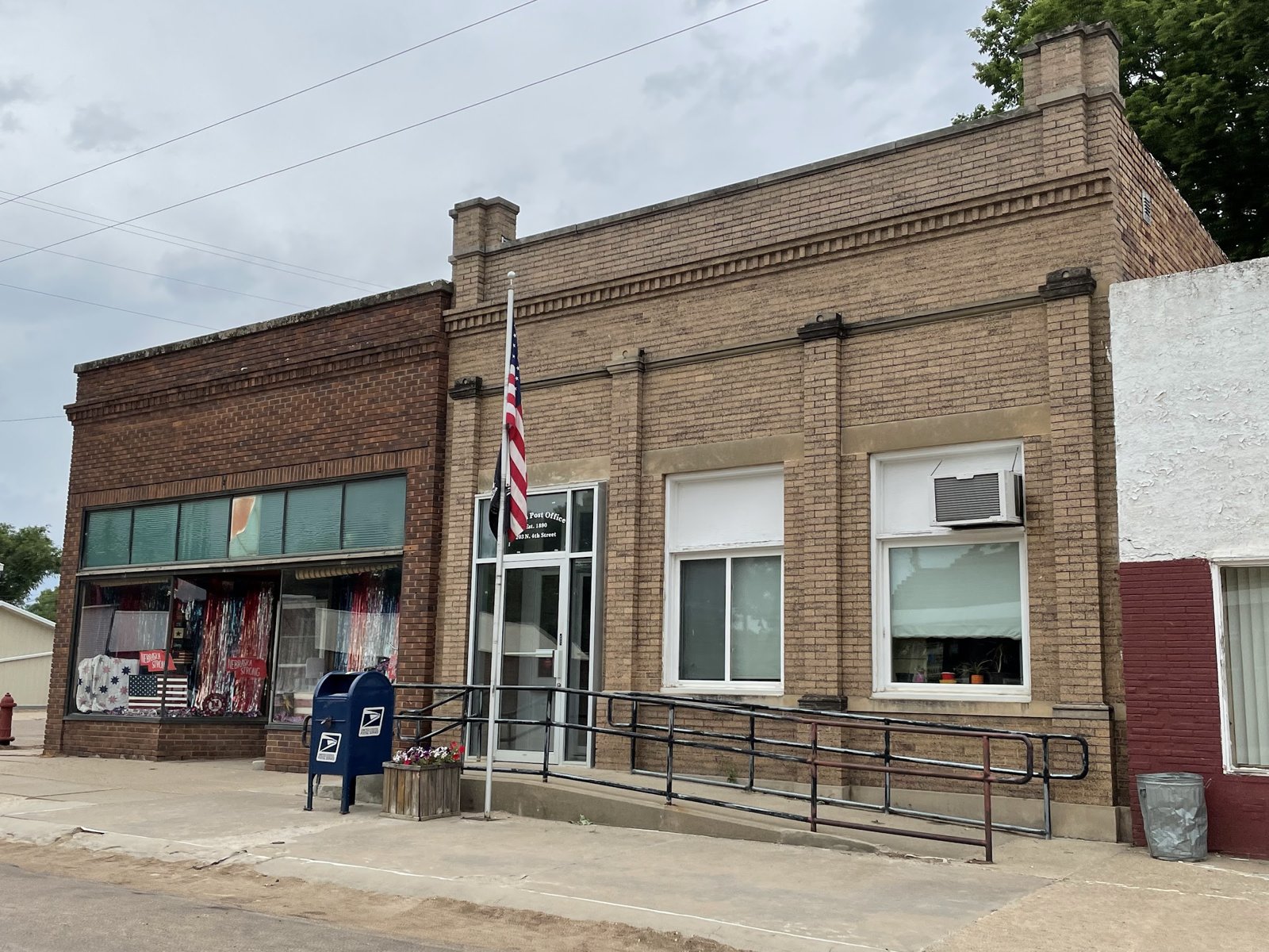 Lynch Post Office 68746