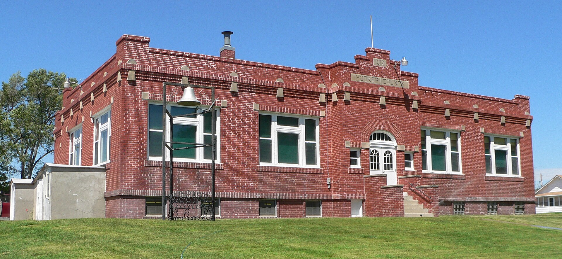 Hooker County Courthouse