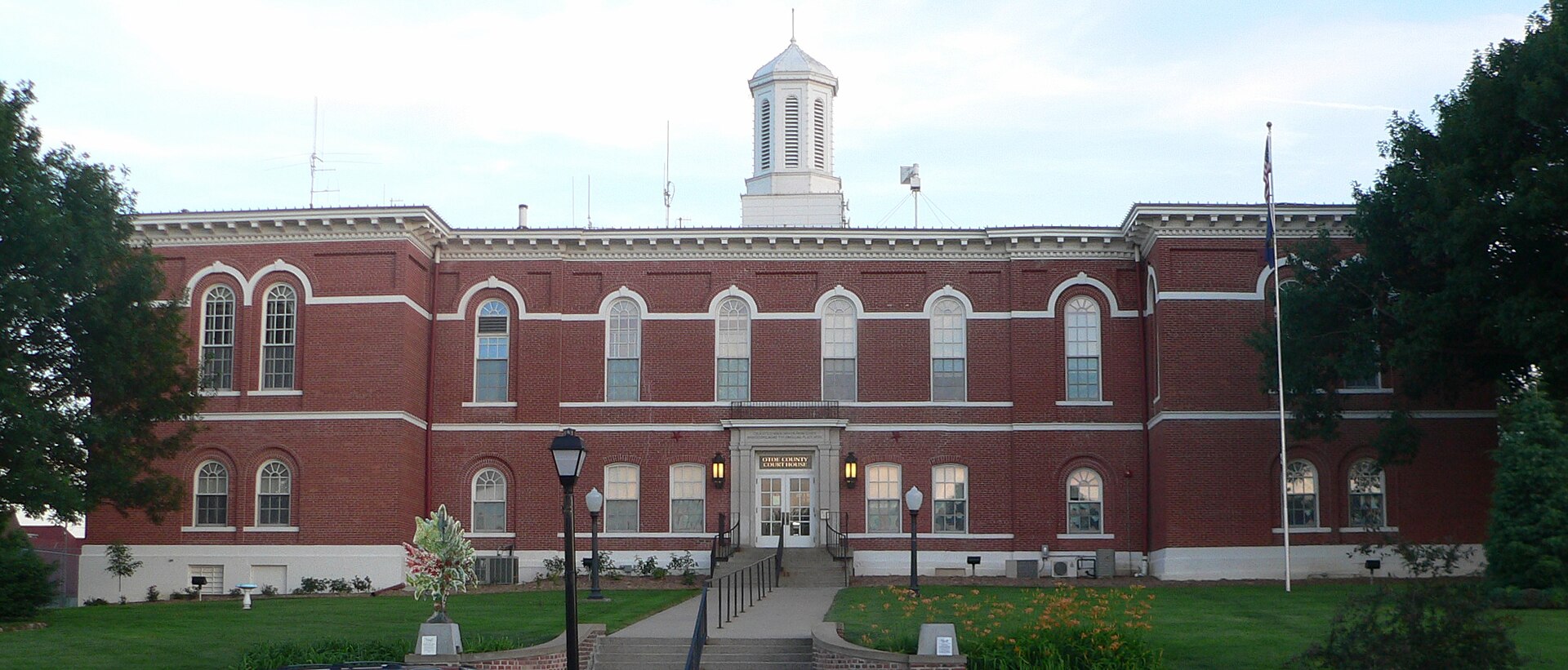 Otoe County Courthouse