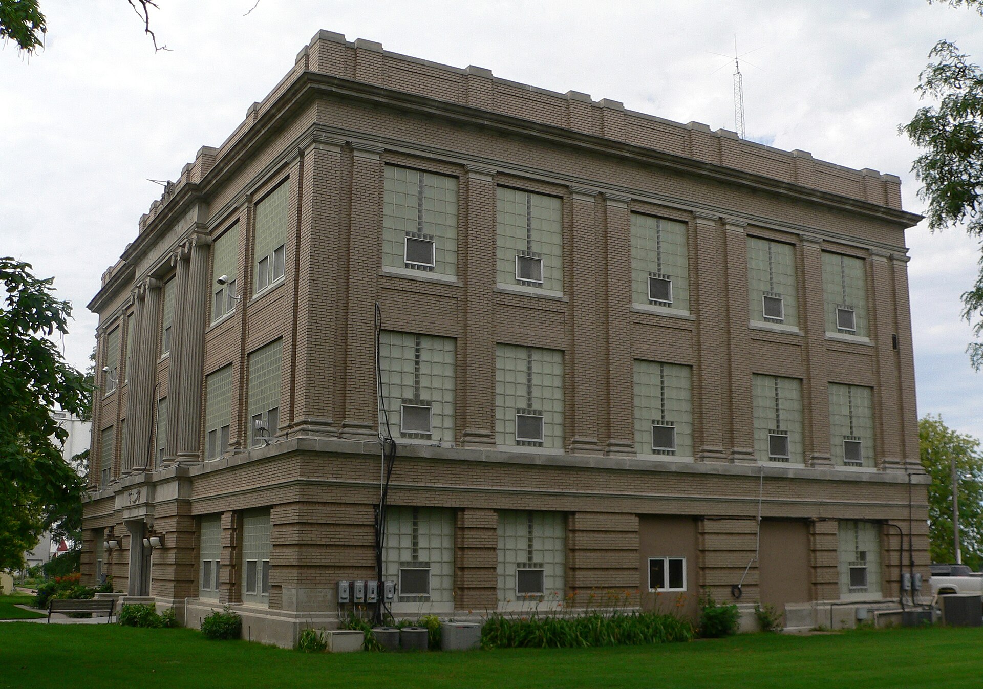 Perkins County Courthouse