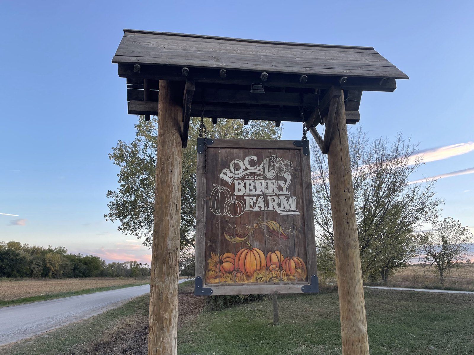 Roca Berry Farm Roca Berry Farm