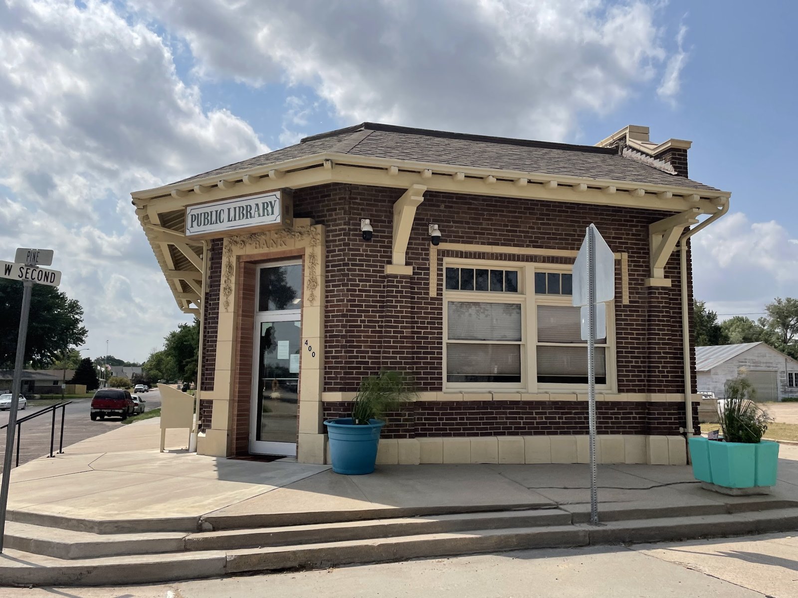 Big Springs Public Library Big Springs Public Library