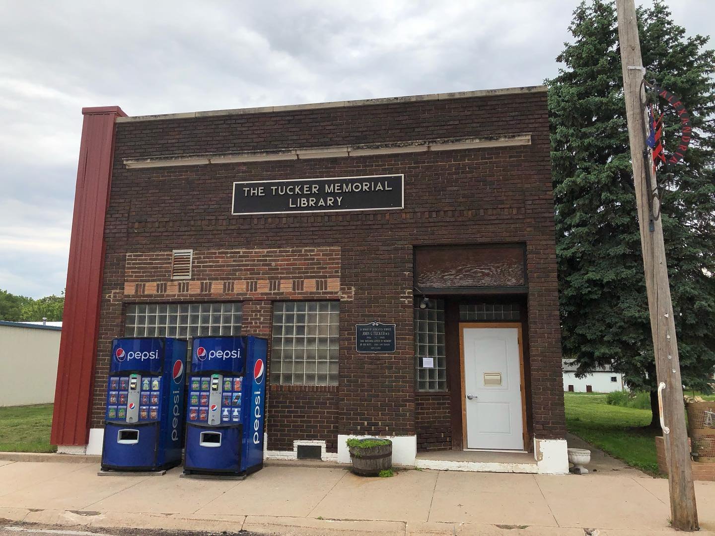 Tucker Memorial Library – Alexandria Tucker Memorial Library – Alexandria