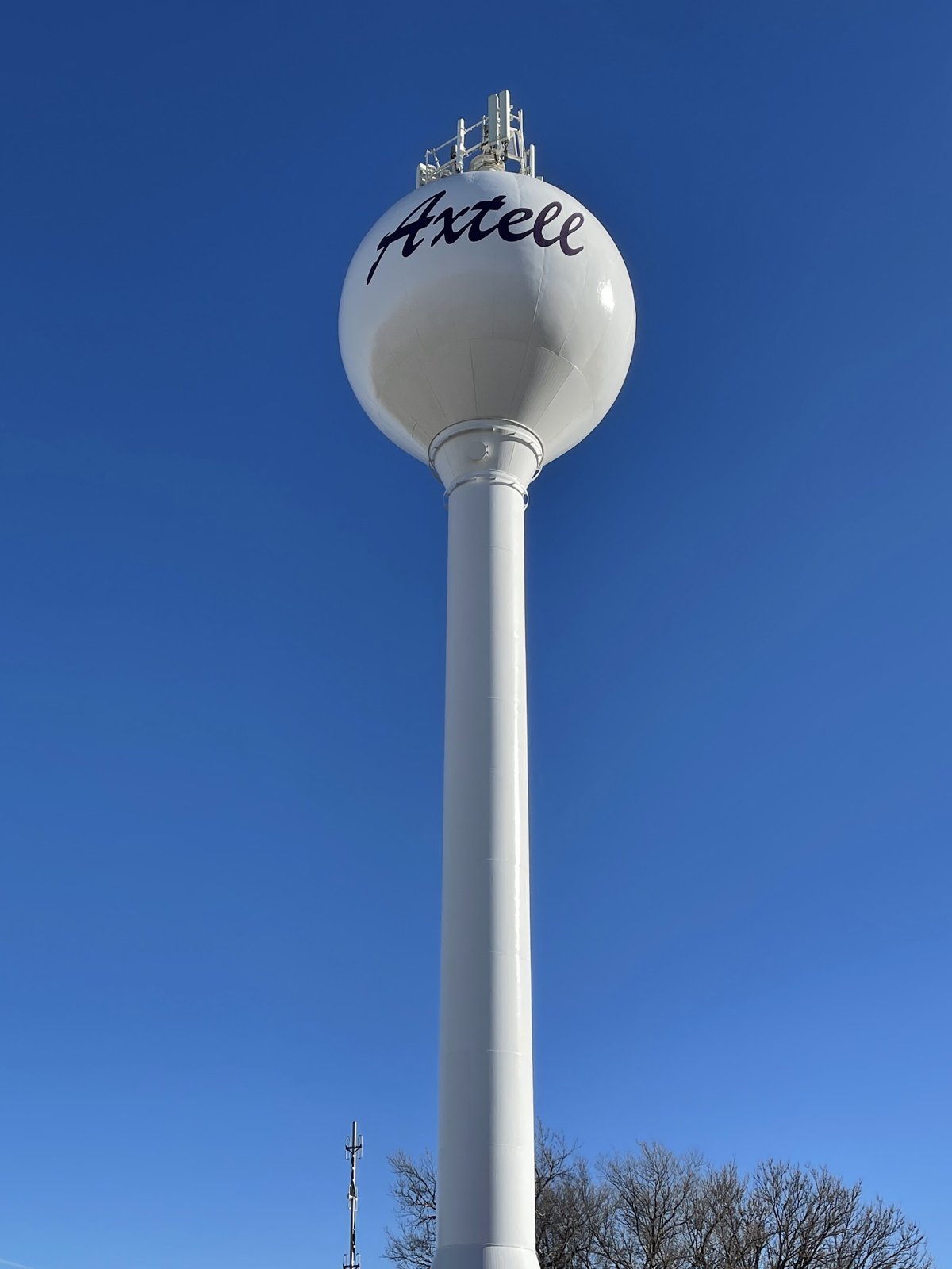 Water tower, Axtell, Nebraska
