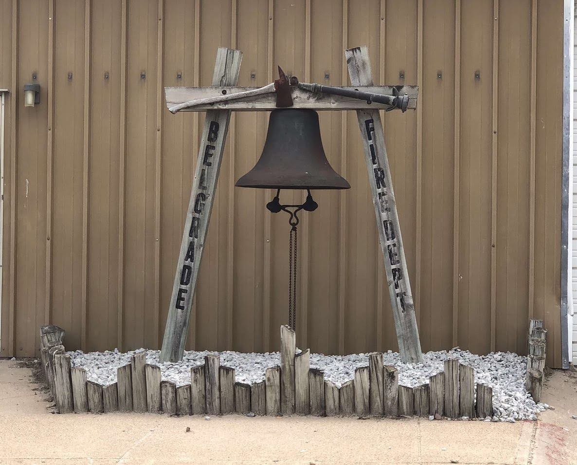 Bell monument, Belgrade, Nebraska