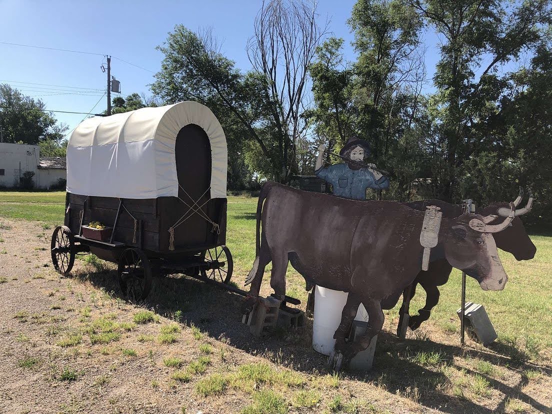 Covered wagon and oxen, Broadwater, Nebraska Covered wagon and oxen, Broadwater, Nebraska