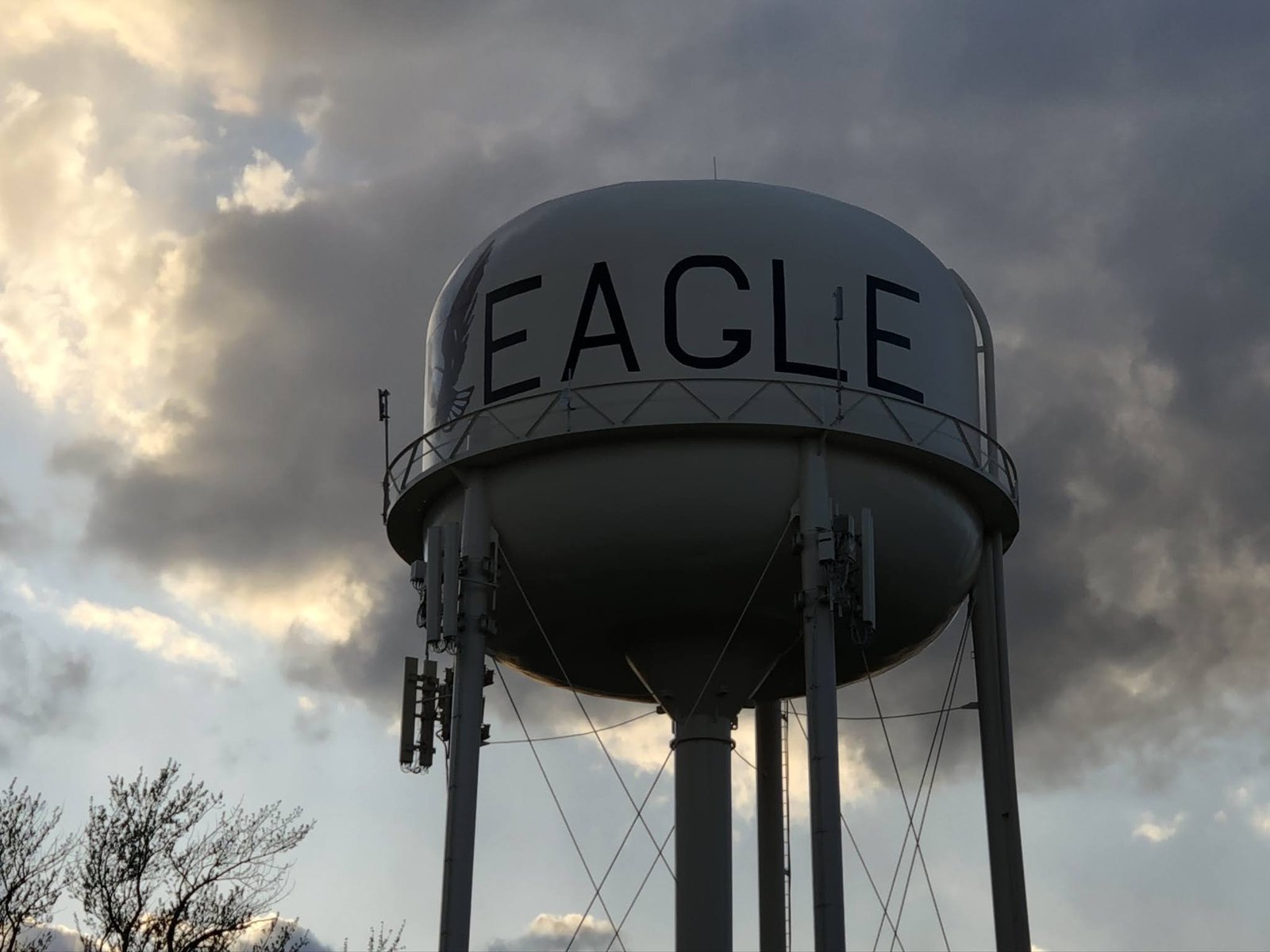 Water tower, Eagle, Nebraska Water tower, Eagle, Nebraska