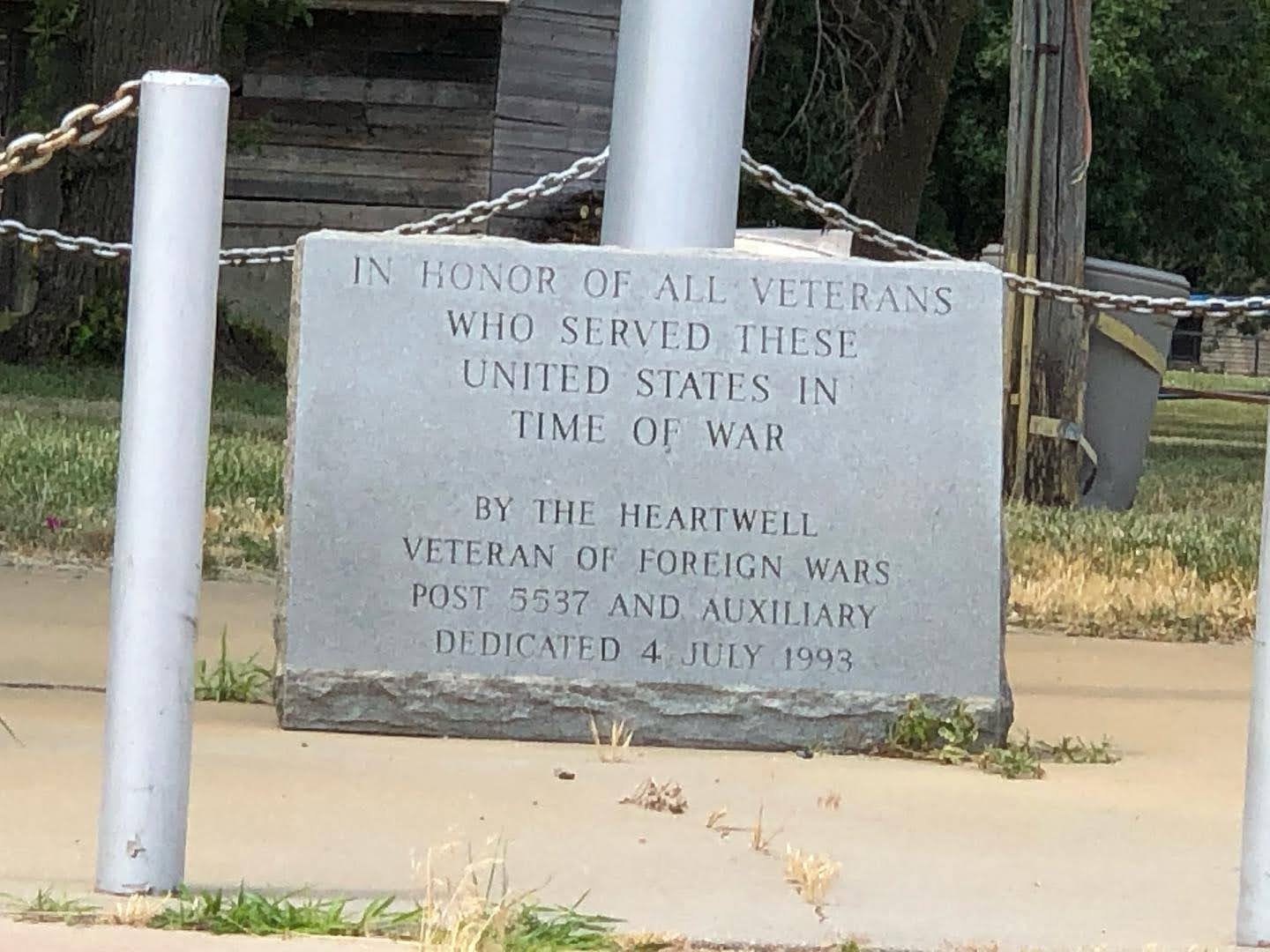 Veterans monument, Heartwell, Nebraska Veterans monument, Heartwell, Nebraska