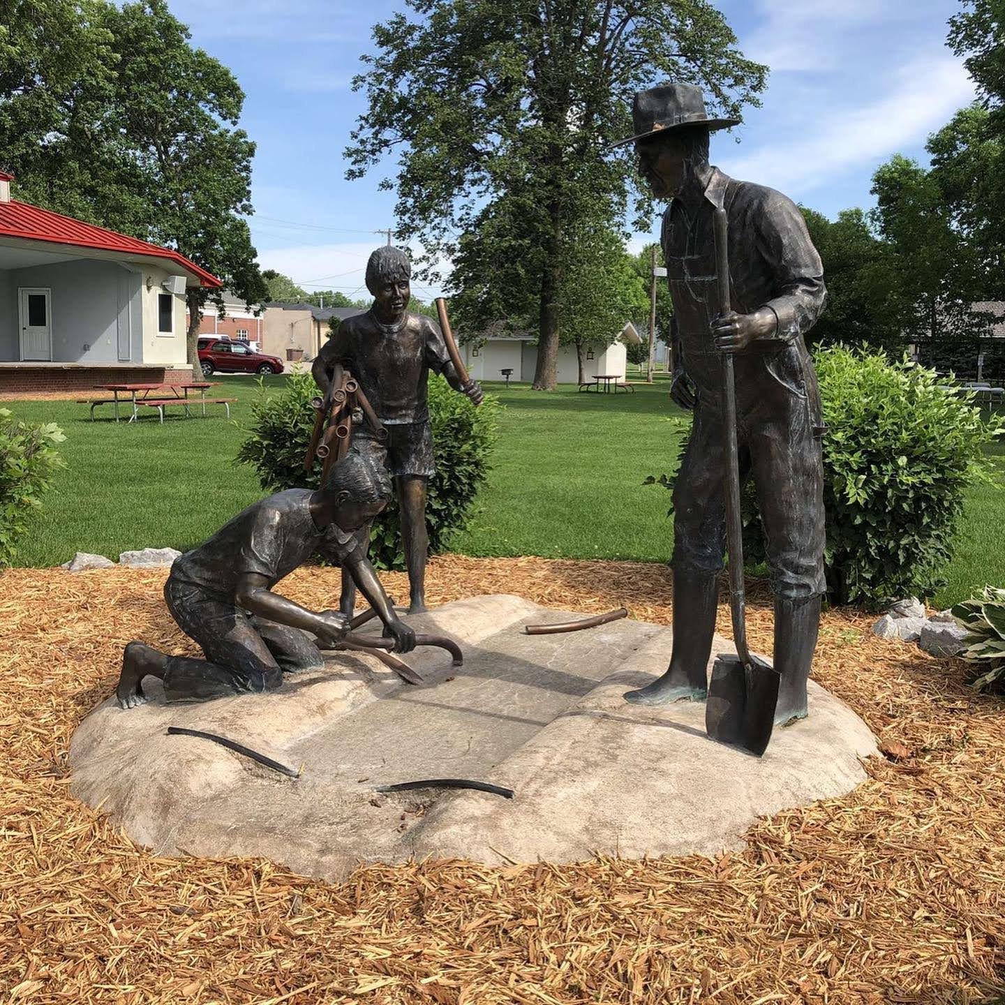 Mennonite pioneer statue, Henderson, Nebraska Mennonite pioneer statue, Henderson, Nebraska