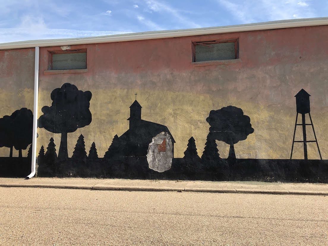 Town silhouette mural, Hildreth, Nebraska Town silhouette mural, Hildreth, Nebraska