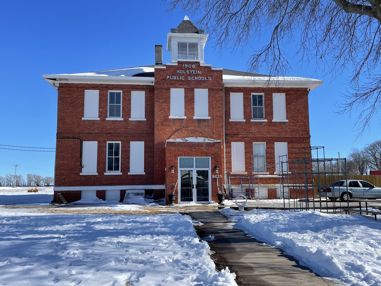 Historic brick schoolhouse, Holstein, Nebraska Historic brick schoolhouse, Holstein, Nebraska