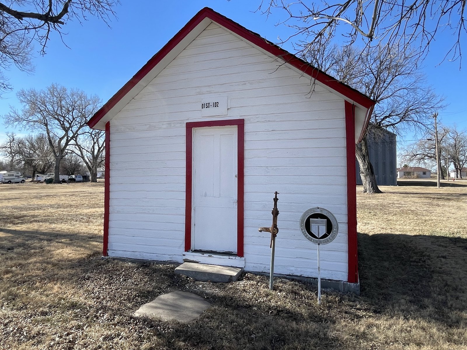 Smallest Schoolhouse (Edison)
